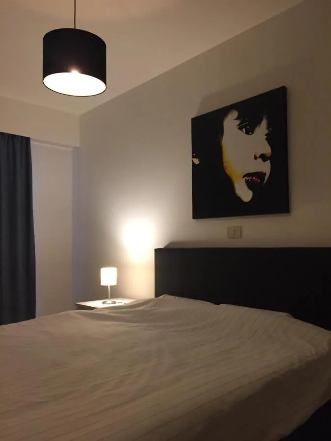 Rustig Appartement Met Zeezicht Dicht Bij Het Centrum Ostend 0*,  Belgium
